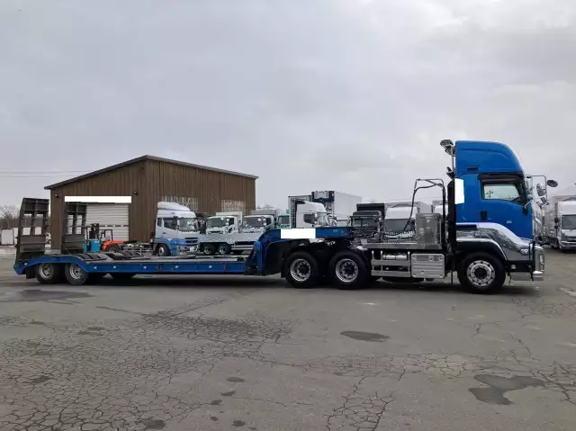 令和02年09月中古大型トラクタヘッドいすゞギガの画像4