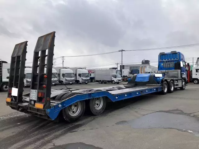 令和02年09月中古大型トラクタヘッドいすゞギガの画像5