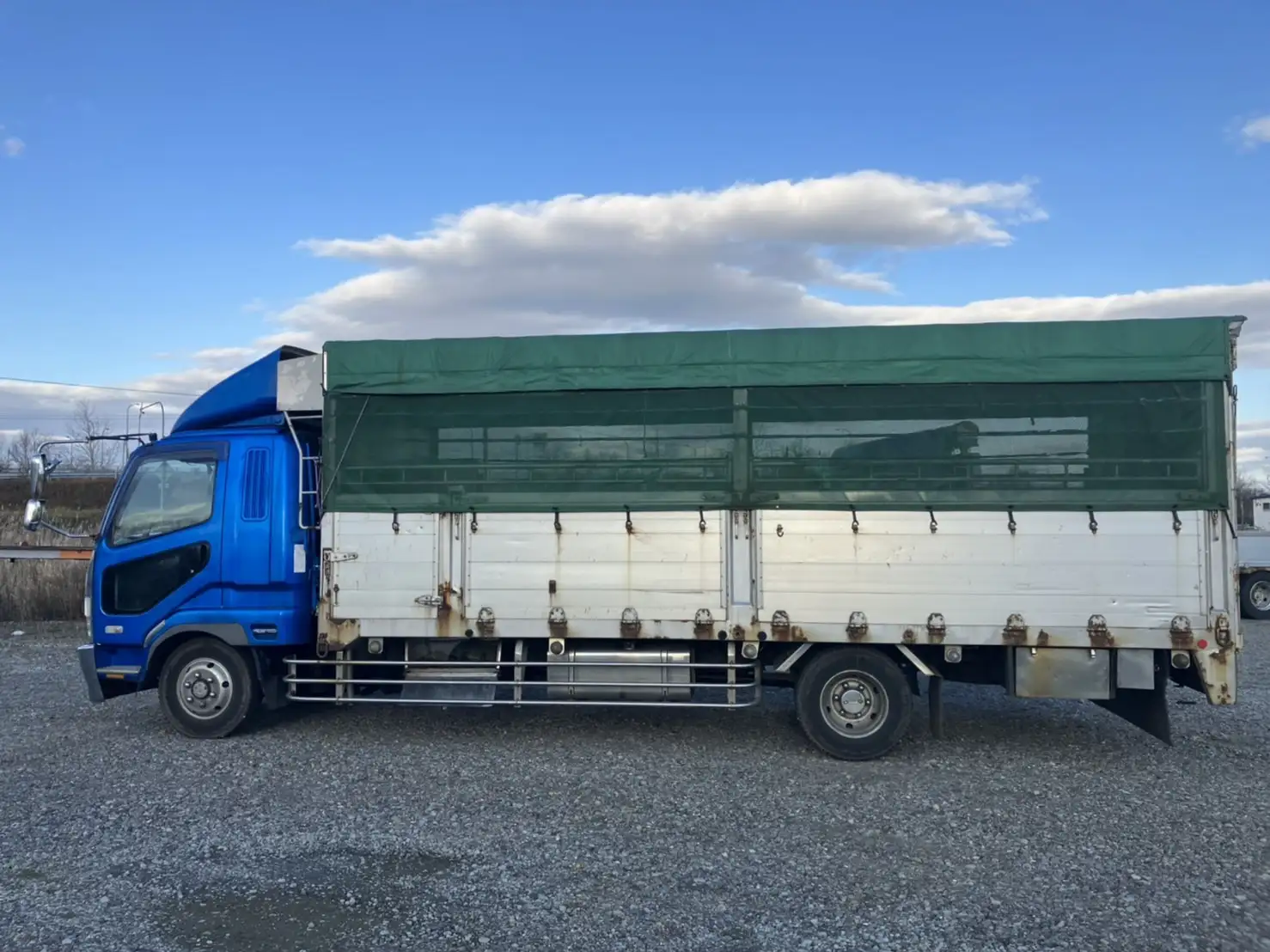 平成10年07月中古中型平ボディ三菱ふそうファイターの画像6