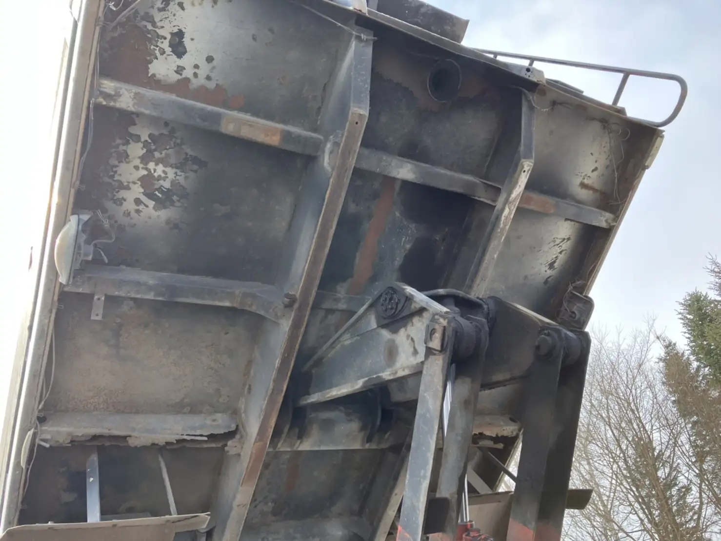 平成02年02月中古大型ダンプ三菱ふそう三菱の画像16