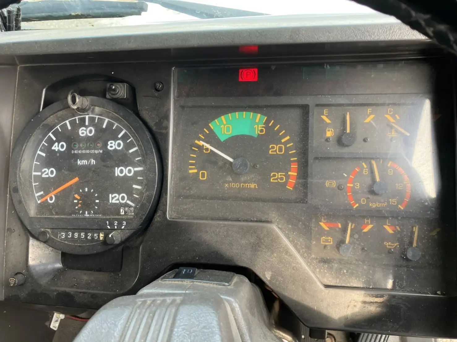 平成02年02月中古大型ダンプ三菱ふそう三菱の画像9