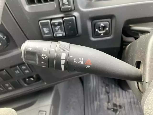 平成30年07月中古大型トラクタヘッドいすゞギガの画像38