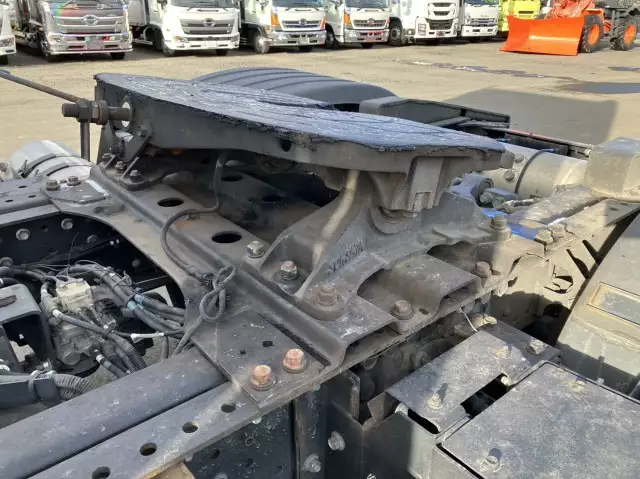 令和03年11月中古大型トラクタヘッド日野プロフィアの画像12