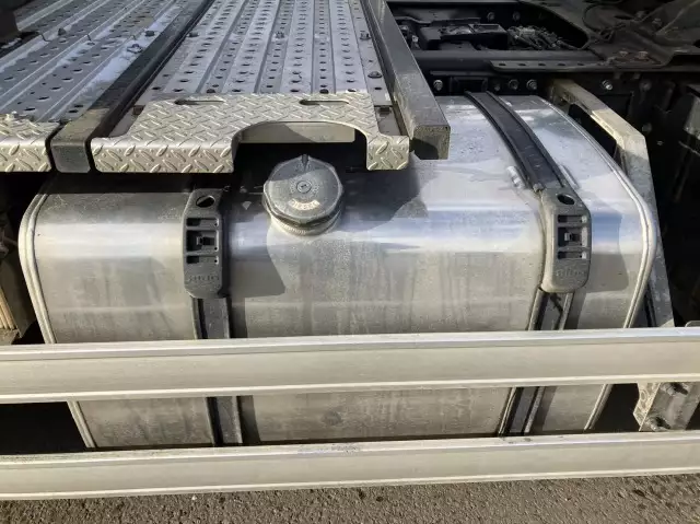 令和03年11月中古大型トラクタヘッド日野プロフィアの画像27