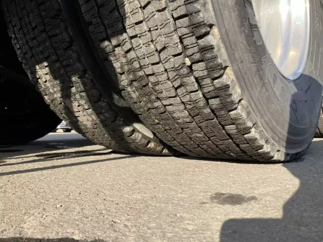 令和02年12月中古大型クレーン付日野プロフィアの画像41