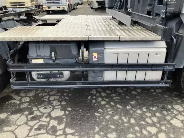 令和04年12月中古大型トラクタヘッド三菱ふそうスーパーグレートの画像26