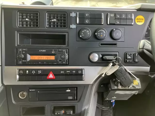 令和04年12月中古大型トラクタヘッド三菱ふそうスーパーグレートの画像40