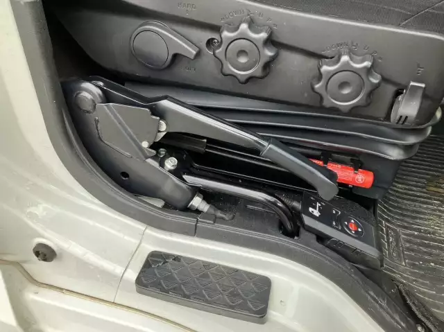 令和04年12月中古大型トラクタヘッド三菱ふそうスーパーグレートの画像45