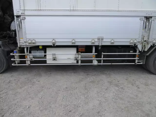 平成24年04月中古増トンアルミバン・ウィング日産UDUDトラックスの画像18