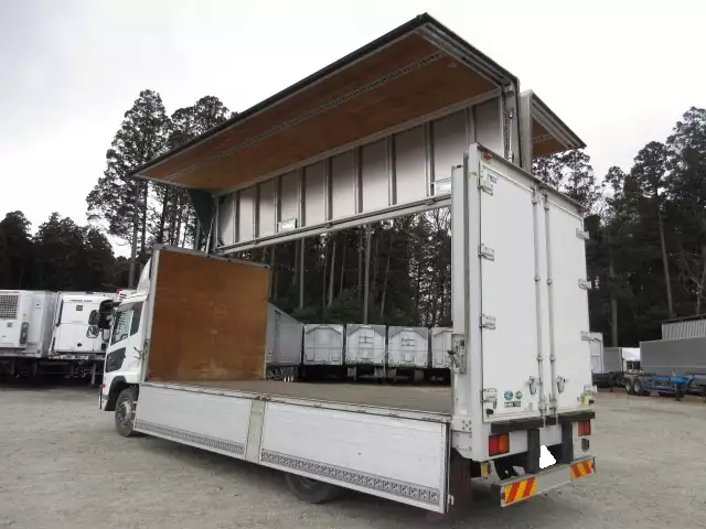 平成24年04月中古増トンアルミバン・ウィング日産UDUDトラックスの画像31