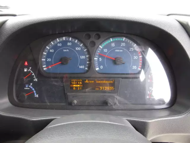 平成24年04月中古増トンアルミバン・ウィング日産UDUDトラックスの画像37