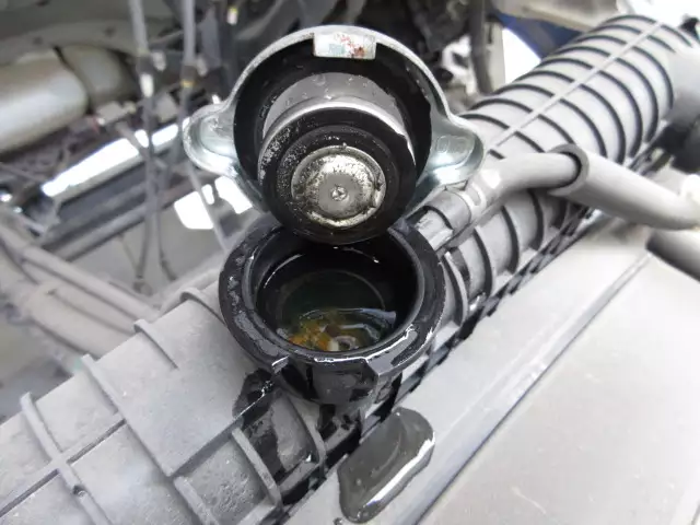 平成24年04月中古増トンアルミバン・ウィング日産UDUDトラックスの画像58