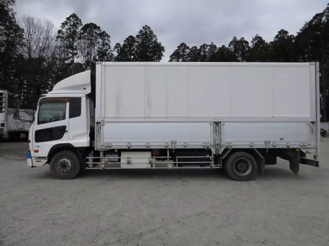 平成24年04月中古増トンアルミバン・ウィング日産UDUDトラックスの画像8