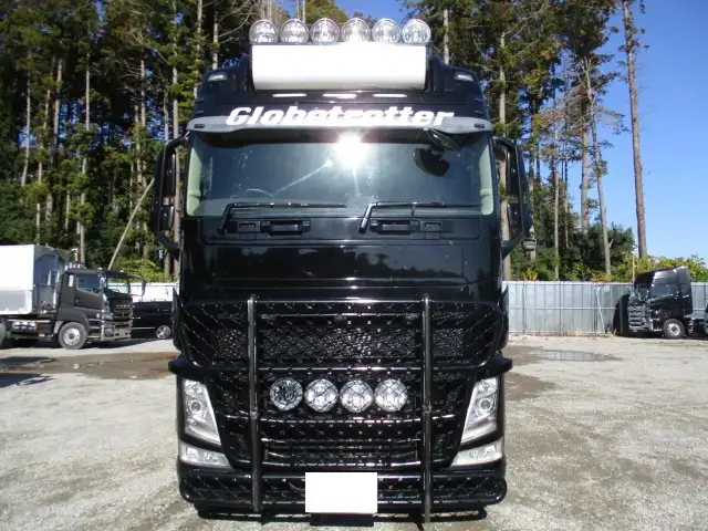 平成30年04月中古大型トラクタヘッドボルボボルボの画像2