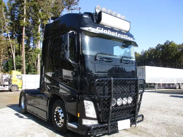 平成30年04月中古大型トラクタヘッドボルボボルボの画像3