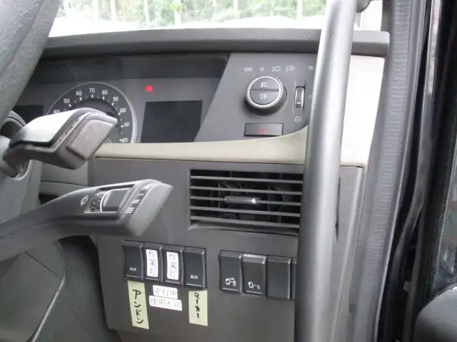 平成30年04月中古大型トラクタヘッドボルボボルボの画像29