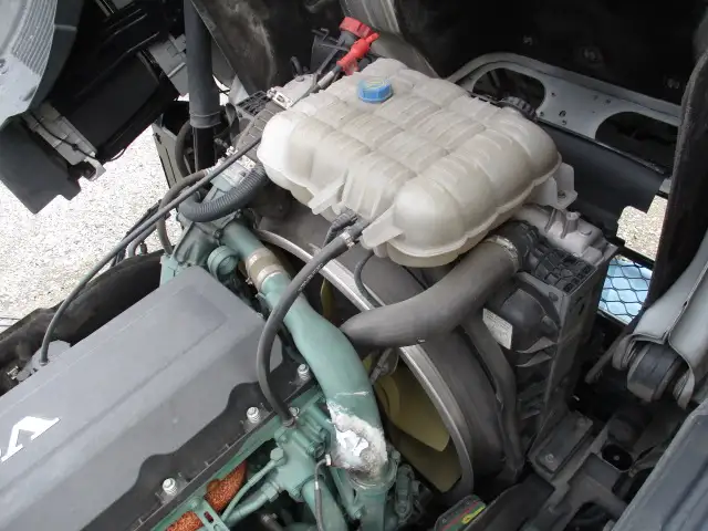 平成30年04月中古大型トラクタヘッドボルボボルボの画像51