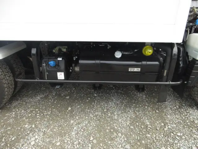 令和05年10月中古小型冷凍バン・ウィング三菱ふそう三菱の画像15