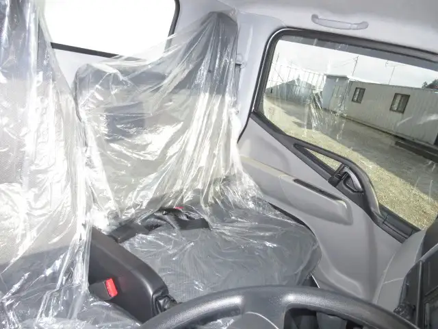 令和05年10月中古小型冷凍バン・ウィング三菱ふそう三菱の画像38