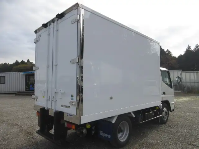 令和05年10月中古小型冷凍バン・ウィング三菱ふそう三菱の画像5