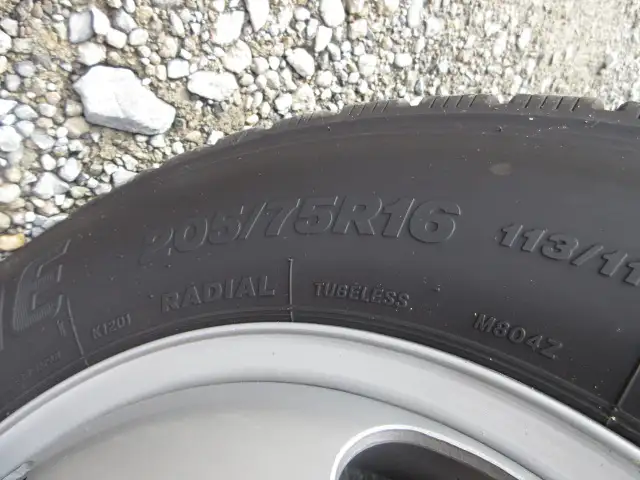 令和05年10月中古小型冷凍バン・ウィング三菱ふそう三菱の画像10