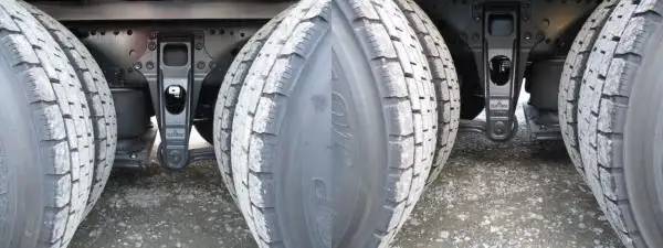 令和5年　三菱　4軸低床　冷蔵冷凍車　394馬力　AT　積載12,700㎏　菱重　2エバ　スタンバイ付の画像14