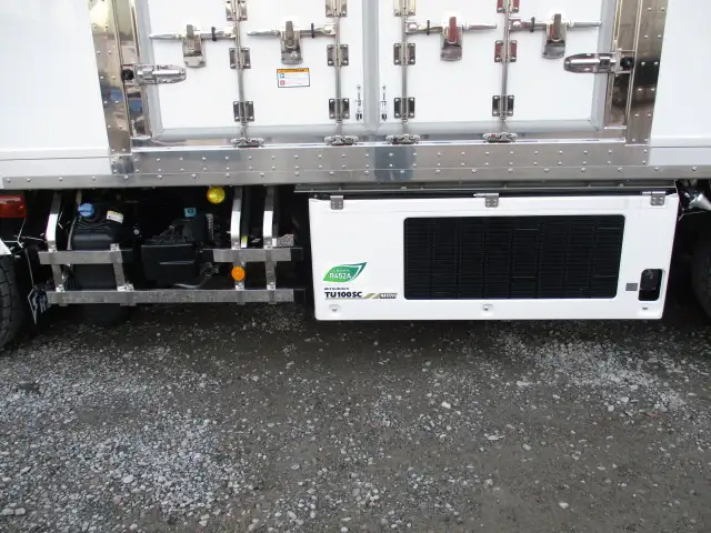 令和5年　三菱　4軸低床　冷蔵冷凍車　394馬力　AT　積載12,700㎏　菱重　2エバ　スタンバイ付の画像16