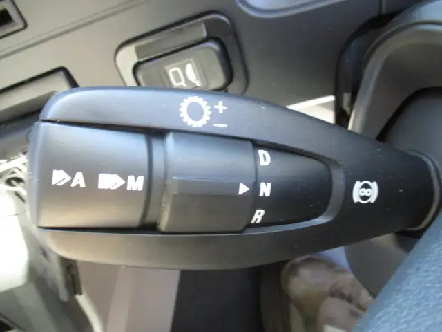 令和5年　三菱　4軸低床　冷蔵冷凍車　394馬力　AT　積載12,700㎏　菱重　2エバ　スタンバイ付の画像39