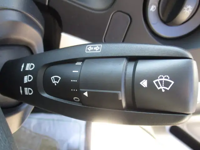 令和5年　三菱　4軸低床　冷蔵冷凍車　394馬力　AT　積載12,700㎏　菱重　2エバ　スタンバイ付の画像40