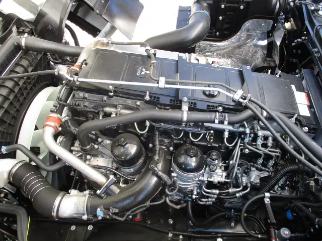 令和5年　三菱　4軸低床　冷蔵冷凍車　394馬力　AT　積載12,700㎏　菱重　2エバ　スタンバイ付の画像48