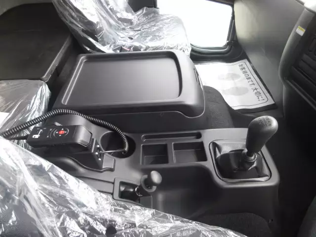 令和05年02月中古中型アルミバン・ウィング三菱ふそうファイターの画像37