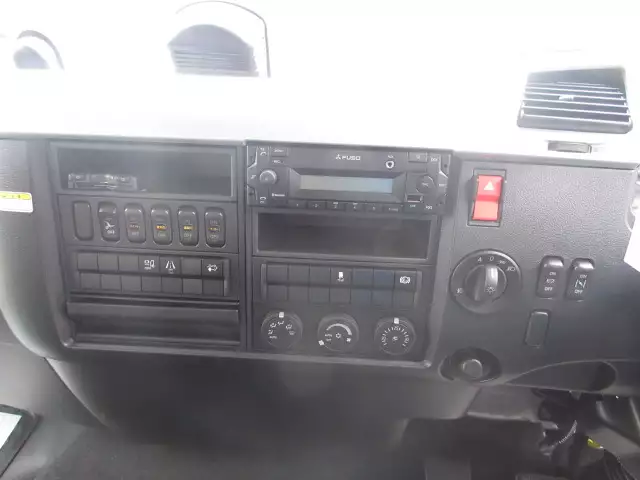 令和05年02月中古中型アルミバン・ウィング三菱ふそうファイターの画像40