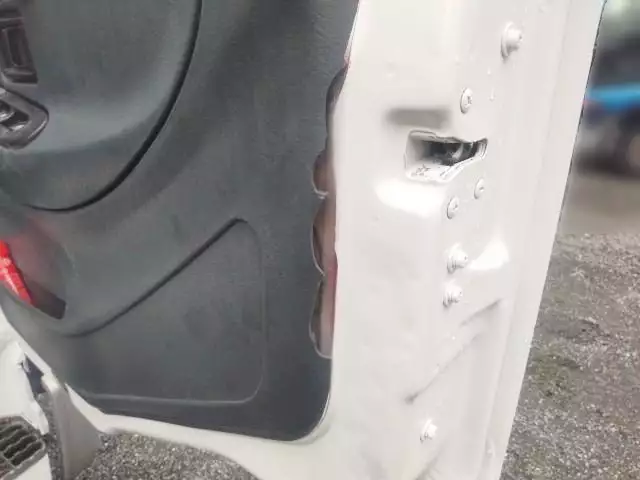 平成14年07月中古中型平ボディ日産UDコンドルの画像15