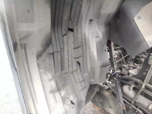 平成14年07月中古中型平ボディ日産UDコンドルの画像34