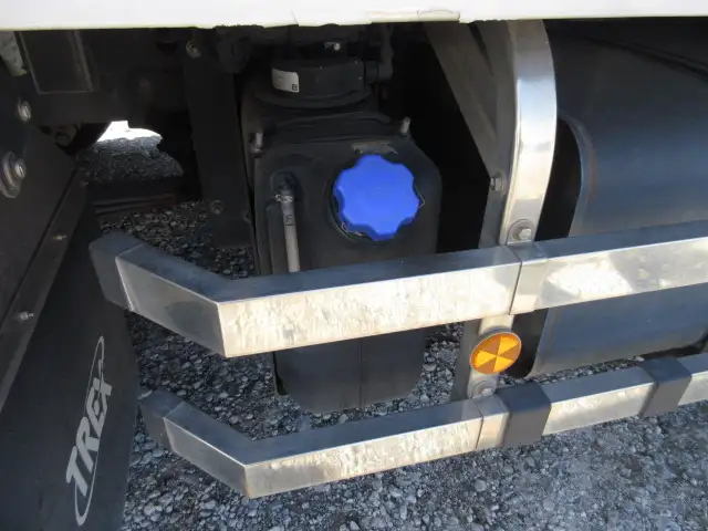 平成27年10月中古大型アルミバン・ウィング日野プロフィアの画像21