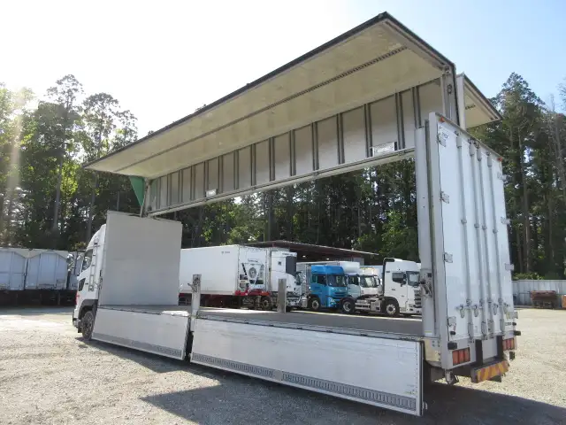 平成27年10月中古大型アルミバン・ウィング日野プロフィアの画像35