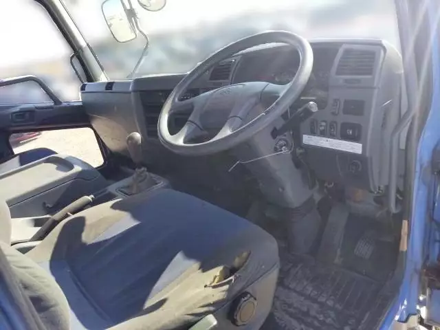 平成26年07月中古中型クレーン付三菱ふそうファイターの画像12