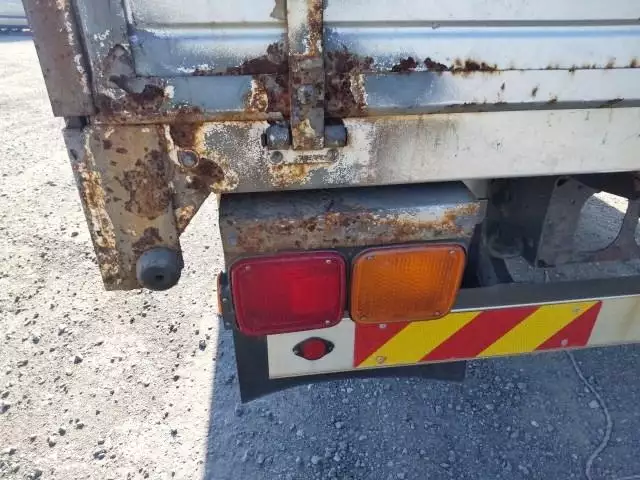 平成26年07月中古中型クレーン付三菱ふそうファイターの画像24