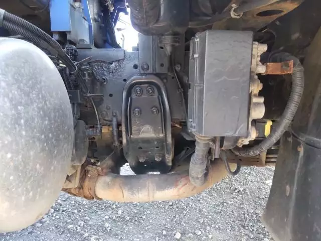 平成26年07月中古中型クレーン付三菱ふそうファイターの画像35