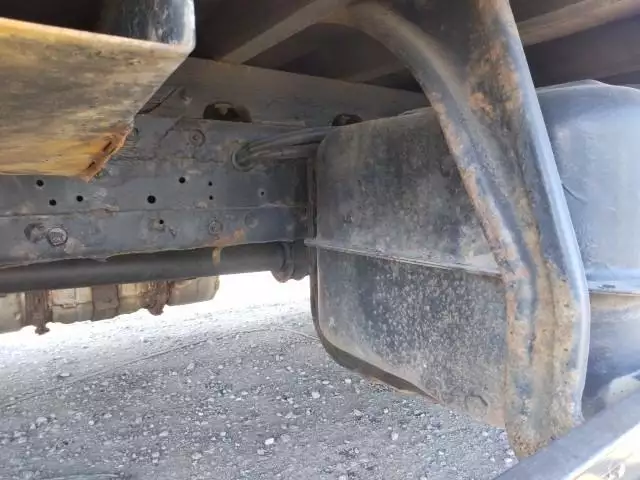 平成26年07月中古中型クレーン付三菱ふそうファイターの画像39