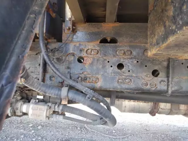 平成26年07月中古中型クレーン付三菱ふそうファイターの画像41