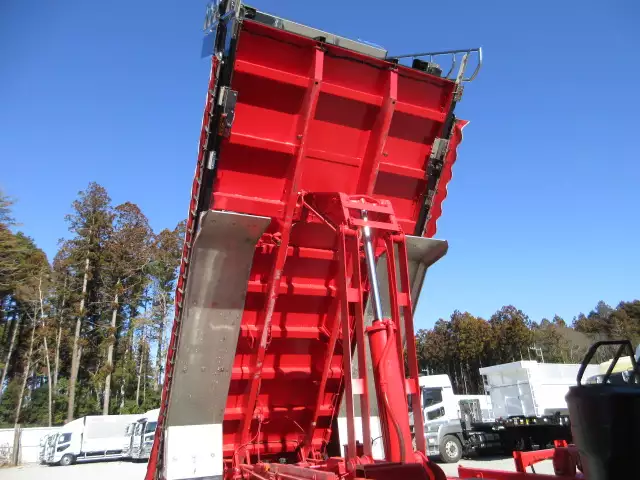 令和05年05月中古大型ダンプ三菱ふそうスーパーグレートの画像23