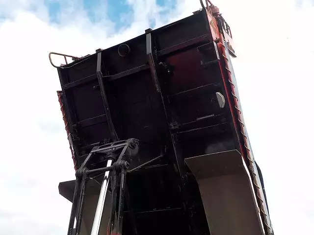 平成18年02月中古大型日産UDニッサンディーゼルの画像14