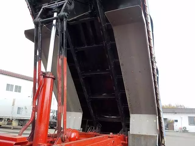 平成18年02月中古大型日産UDニッサンディーゼルの画像15