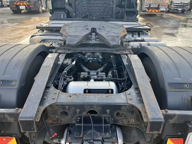 令和02年05月中古大型トラクタヘッド日野プロフィアの画像13