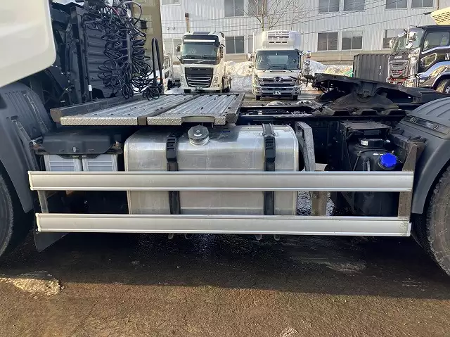 令和02年05月中古大型トラクタヘッド日野プロフィアの画像23