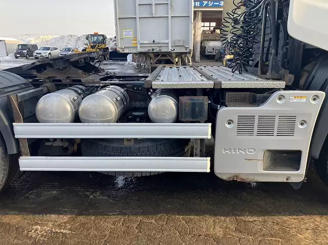 令和02年05月中古大型トラクタヘッド日野プロフィアの画像26