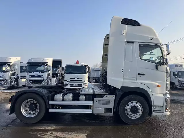 令和02年05月中古大型トラクタヘッド日野プロフィアの画像4