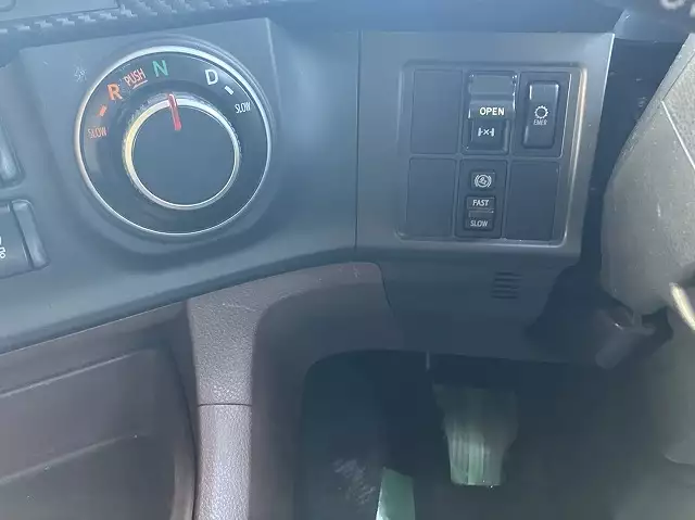 令和02年05月中古大型トラクタヘッド日野プロフィアの画像32