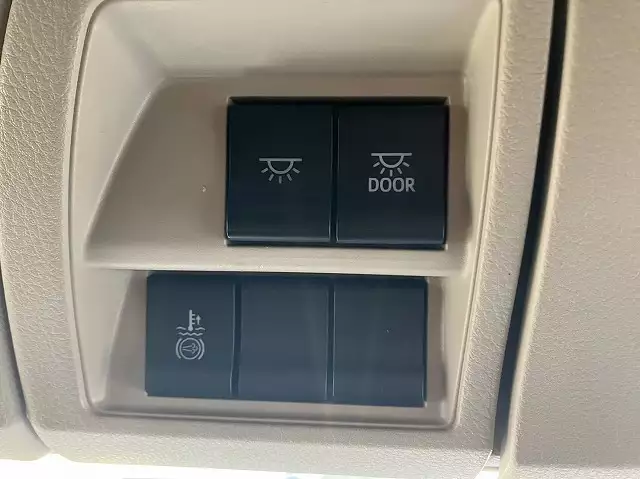 令和02年05月中古大型トラクタヘッド日野プロフィアの画像36